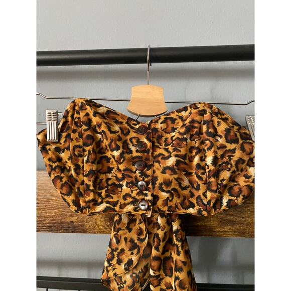 Brian Bailey Animal Print Strapless Crop Top | Size 4 - Picture 2 of 5